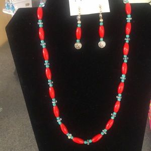 Woman’s necklace earrings